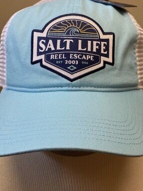 SALT LIFE 🌊 Reel Escape Snapback Mesh Trucker Hat